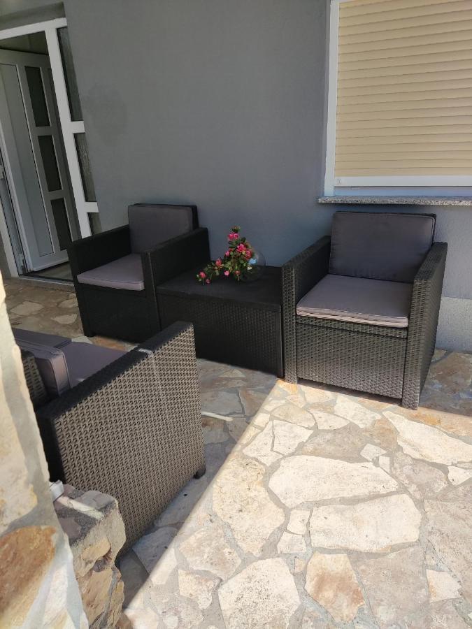 Apartments Lanterna Ražanac Extérieur photo