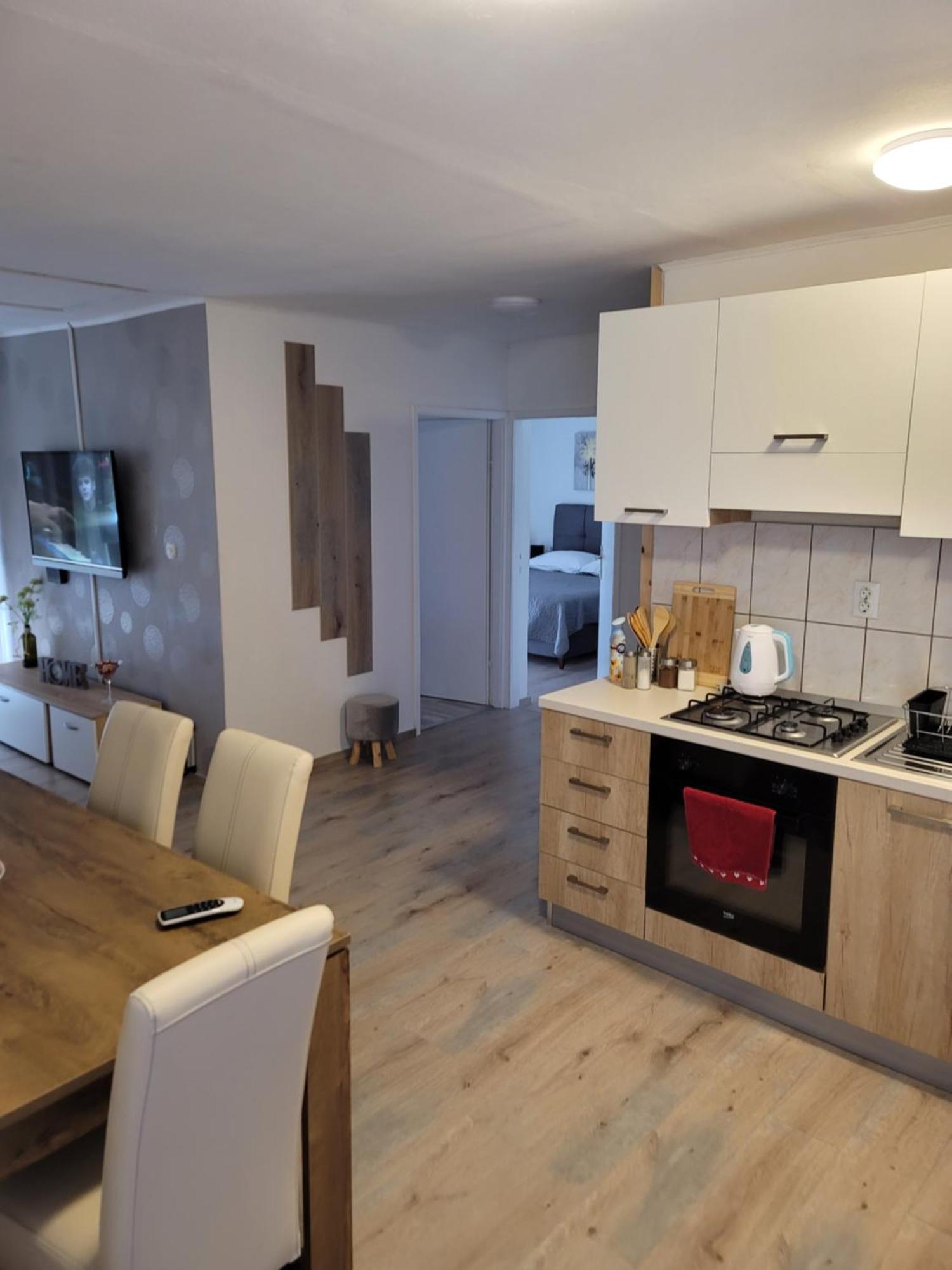 Apartments Lanterna Ražanac Extérieur photo