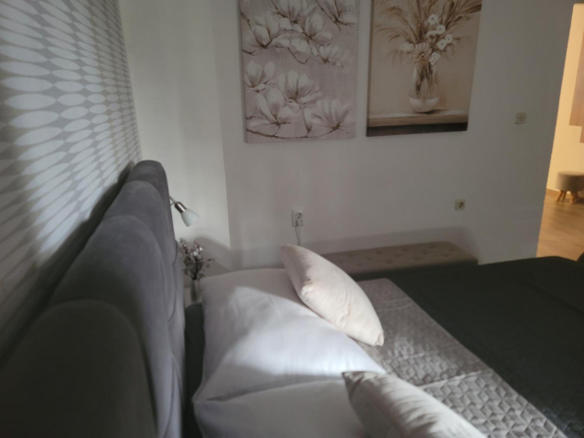 Apartments Lanterna Ražanac Extérieur photo
